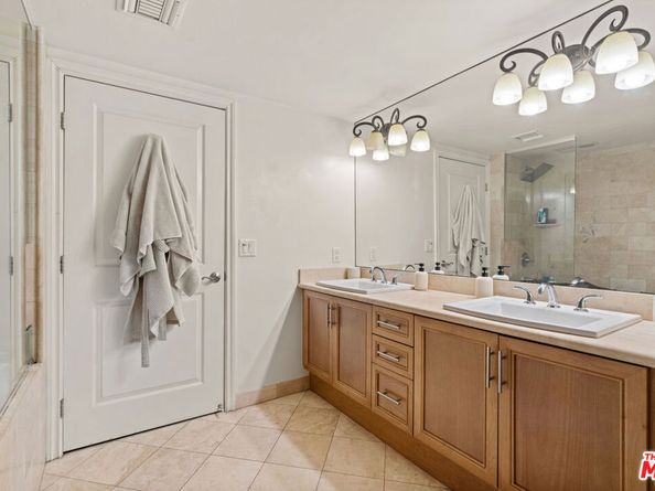 8238 W Manchester Avenue 204, Playa Del Rey CA 90293