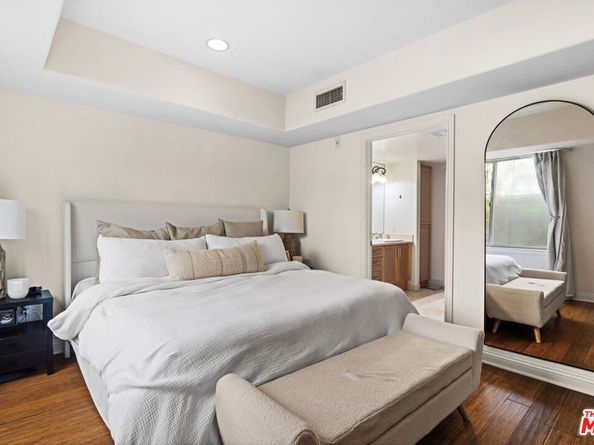 8238 W Manchester Avenue 204, Playa Del Rey CA 90293