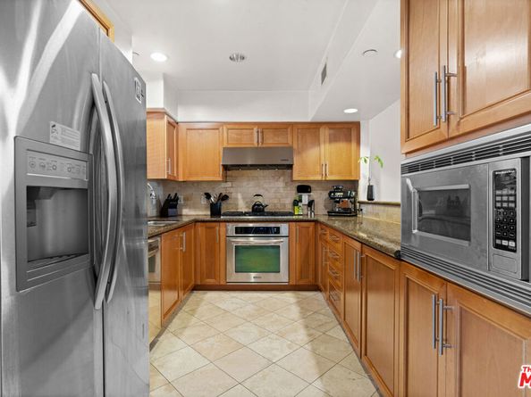 8238 W Manchester Avenue 204, Playa Del Rey CA 90293