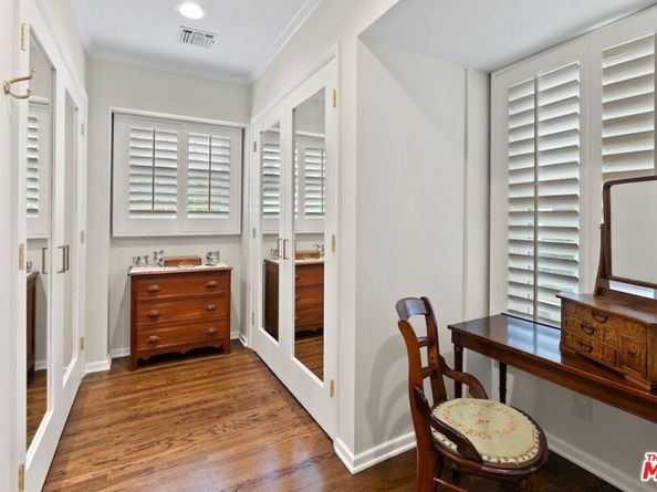 11051 Strathmore Drive 1, Los Angeles CA 90024
