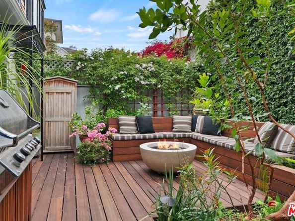 11051 Strathmore Drive 1, Los Angeles CA 90024