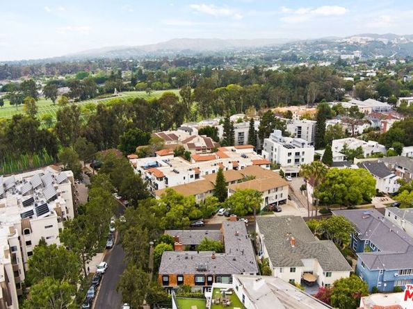 11051 Strathmore Drive 1, Los Angeles CA 90024