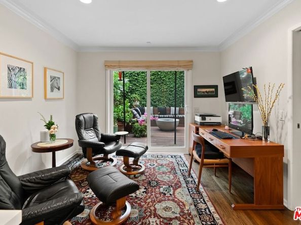 11051 Strathmore Drive 1, Los Angeles CA 90024