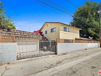 2339 Amherst Avenue