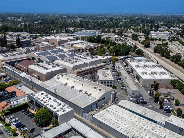 3838 Buena Park Drive, Studio City CA 91604