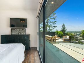 3838 Buena Park Drive, Studio City CA 91604