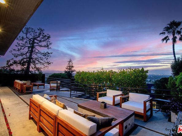 3838 Buena Park Drive, Studio City CA 91604