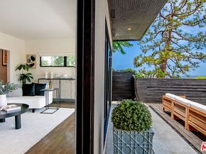 3838 Buena Park Drive, Studio City CA 91604