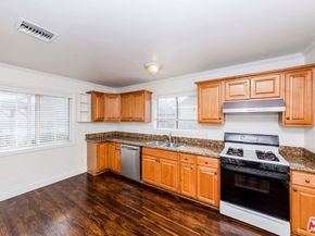 1424 S New Hampshire Avenue, Los Angeles CA 90006