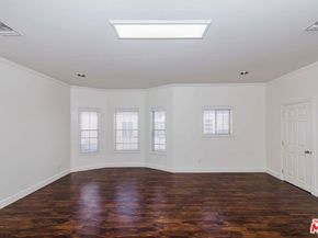 1424 S New Hampshire Avenue, Los Angeles CA 90006