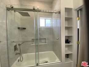 1424 S New Hampshire Avenue, Los Angeles CA 90006