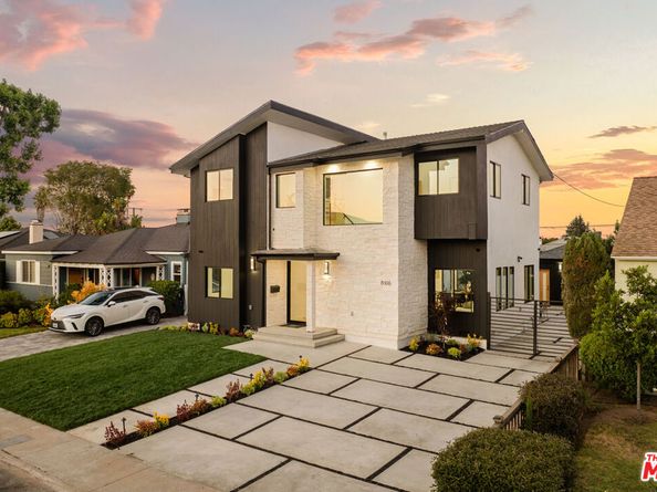 8106 Bleriot Avenue, Los Angeles CA 90045