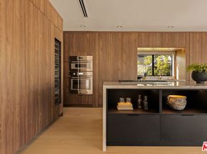 8106 Bleriot Avenue, Los Angeles CA 90045