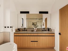 8106 Bleriot Avenue, Los Angeles CA 90045