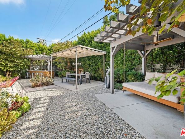 5618 Saint Clair Avenue, Valley Village CA 91607