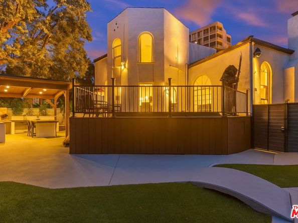 2240 Hillhurst Avenue, Los Angeles CA 90027