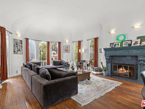 2240 Hillhurst Avenue, Los Angeles CA 90027