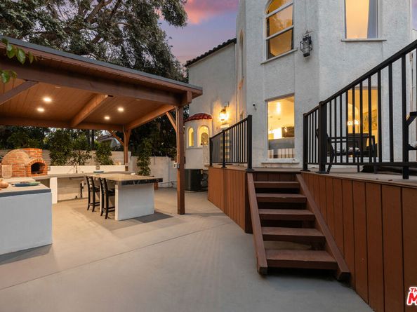 2240 Hillhurst Avenue, Los Angeles CA 90027