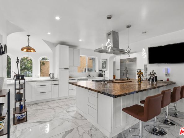 2240 Hillhurst Avenue, Los Angeles CA 90027
