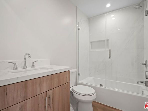 1563 E Elizabeth Street, Pasadena CA 91104