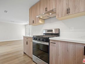 1563 E Elizabeth Street, Pasadena CA 91104