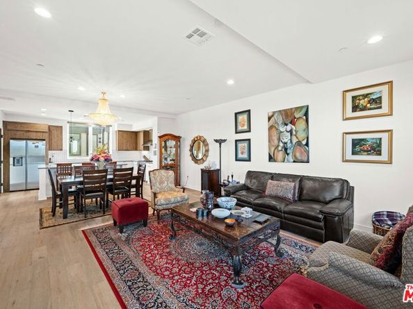 1049 N Joels Place, Los Angeles CA 90012