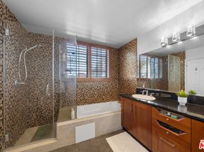 107 N Swall Drive 402, Los Angeles CA 90048