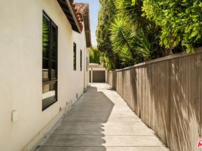 459 N Crescent Heights Boulevard, Los Angeles CA 90048