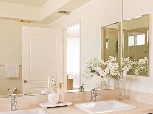 325 Arnaz Drive 304, Los Angeles CA 90048