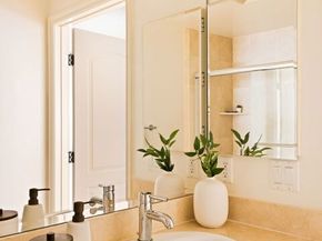 325 Arnaz Drive 304, Los Angeles CA 90048