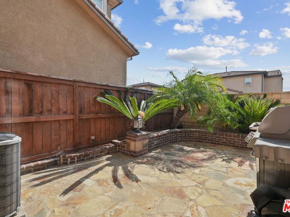 3692 W Chapman Lane, Inglewood CA 90305