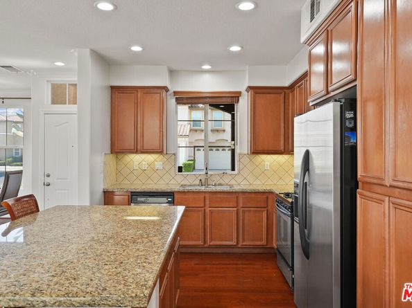 3692 W Chapman Lane, Inglewood CA 90305