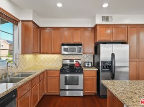 3692 W Chapman Lane, Inglewood CA 90305