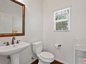 3692 W Chapman Lane, Inglewood CA 90305