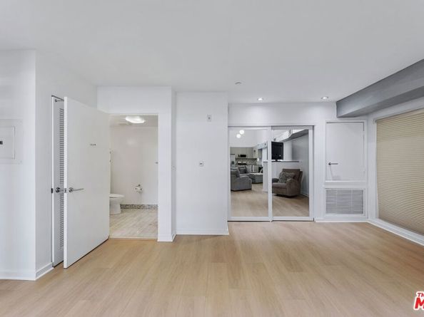 7062 Hawthorn Avenue 101, Los Angeles CA 90028