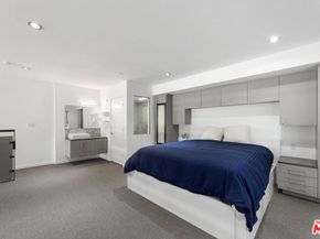 7062 Hawthorn Avenue 101, Los Angeles CA 90028