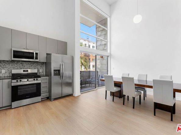 7062 Hawthorn Avenue 101, Los Angeles CA 90028
