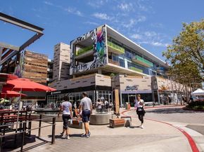 7100 Playa Vista Drive 406, Playa Vista CA 90094