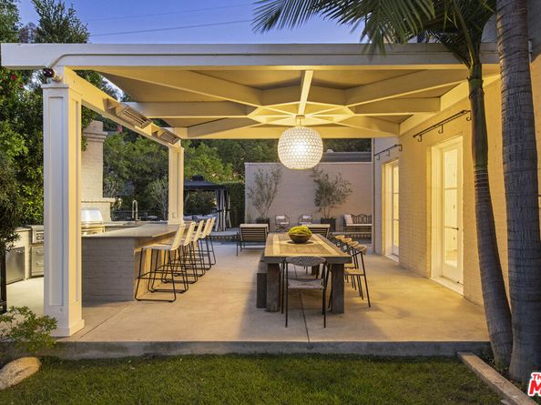 3659 Shannon Road, Los Angeles CA 90027