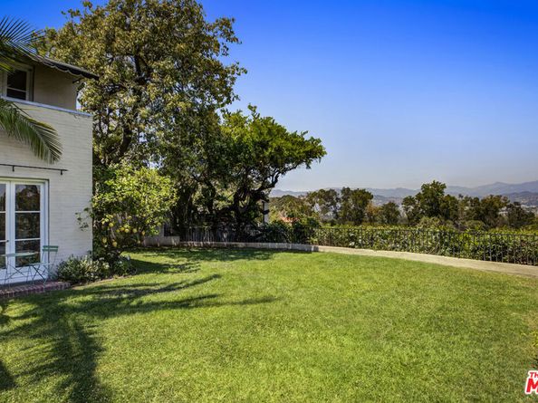 3659 Shannon Road, Los Angeles CA 90027