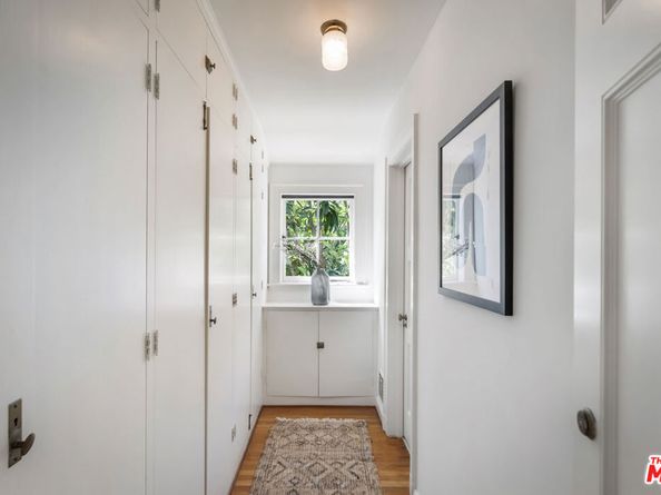 3659 Shannon Road, Los Angeles CA 90027