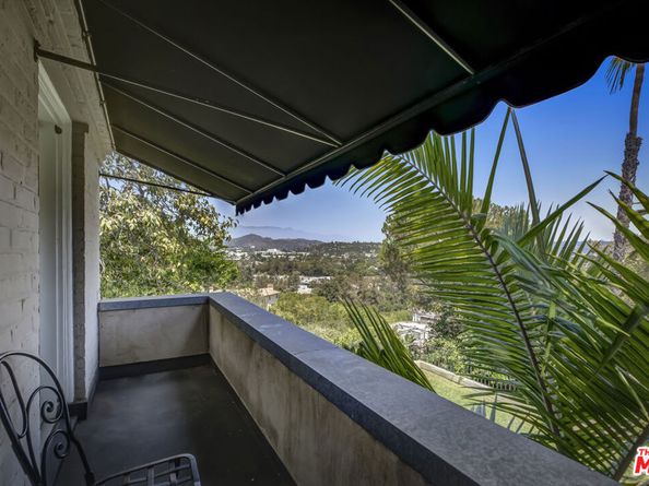 3659 Shannon Road, Los Angeles CA 90027