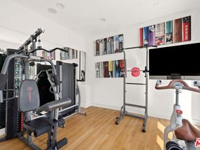 9314 Lloydcrest Drive, Beverly Hills CA 90210