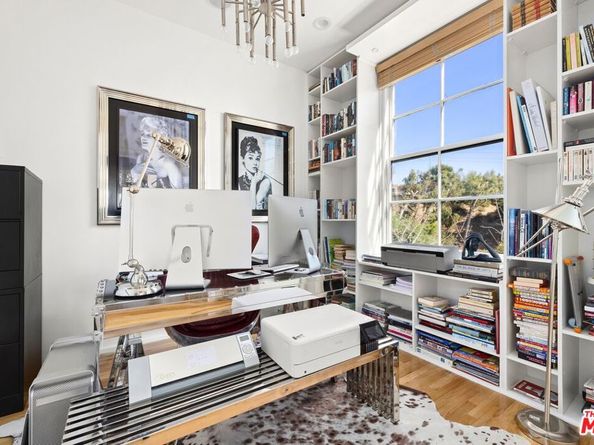 9314 Lloydcrest Drive, Beverly Hills CA 90210