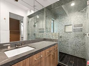 9314 Lloydcrest Drive, Beverly Hills CA 90210