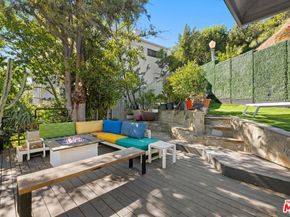 9314 Lloydcrest Drive, Beverly Hills CA 90210