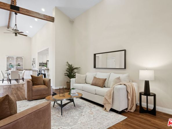 441 University Avenue, Burbank CA 91504