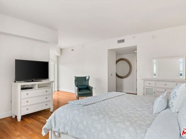 1 W Century Drive 16C, Los Angeles CA 90067