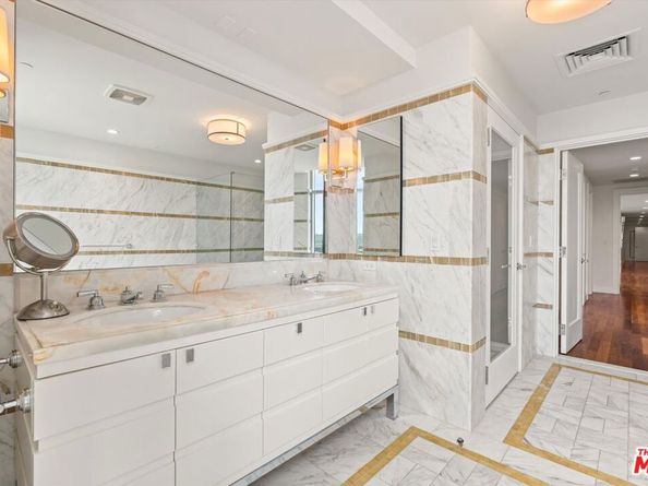 1 W Century Drive 16C, Los Angeles CA 90067