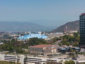 2700 Cahuenga Boulevard 3108, Los Angeles CA 90068